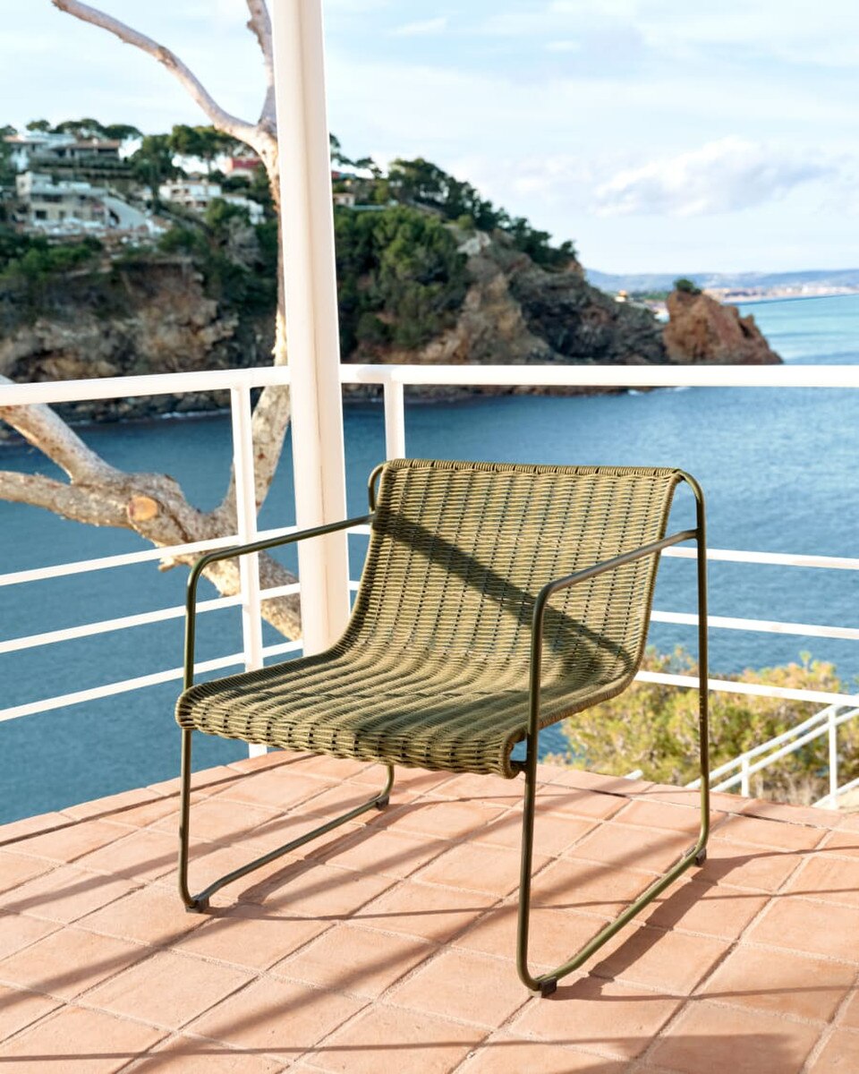 Poseidon Easy chair in Horta