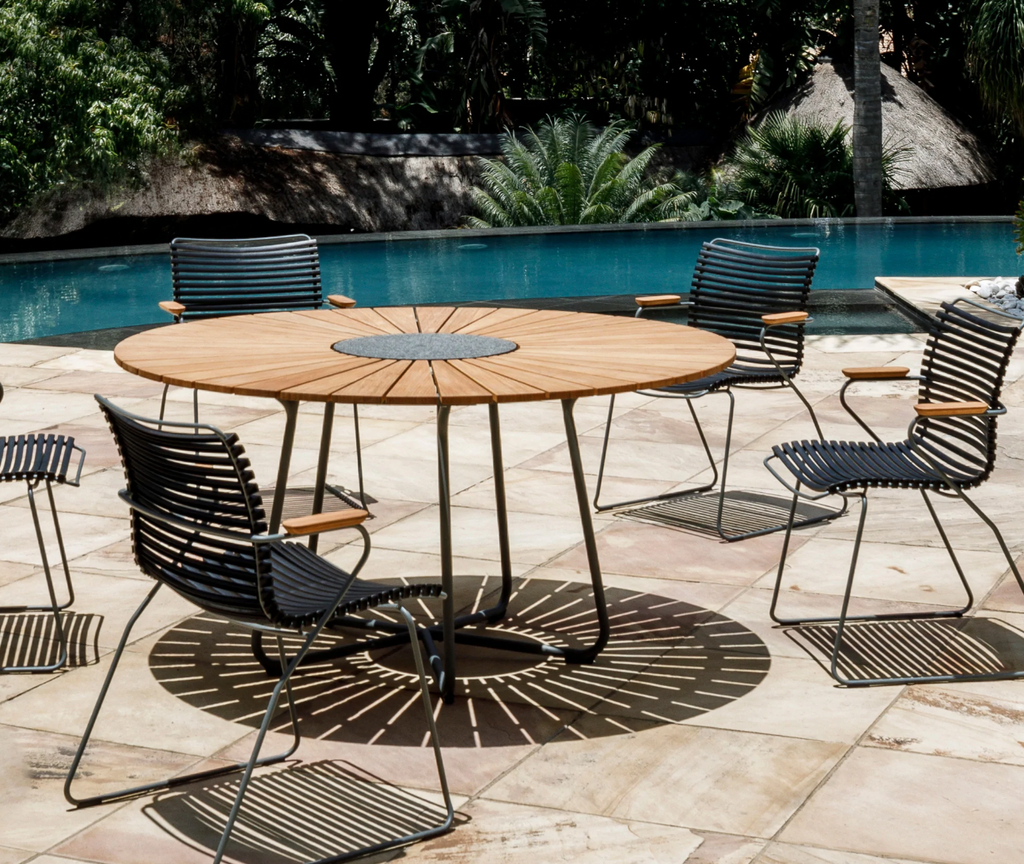 Circle Outdoor Table