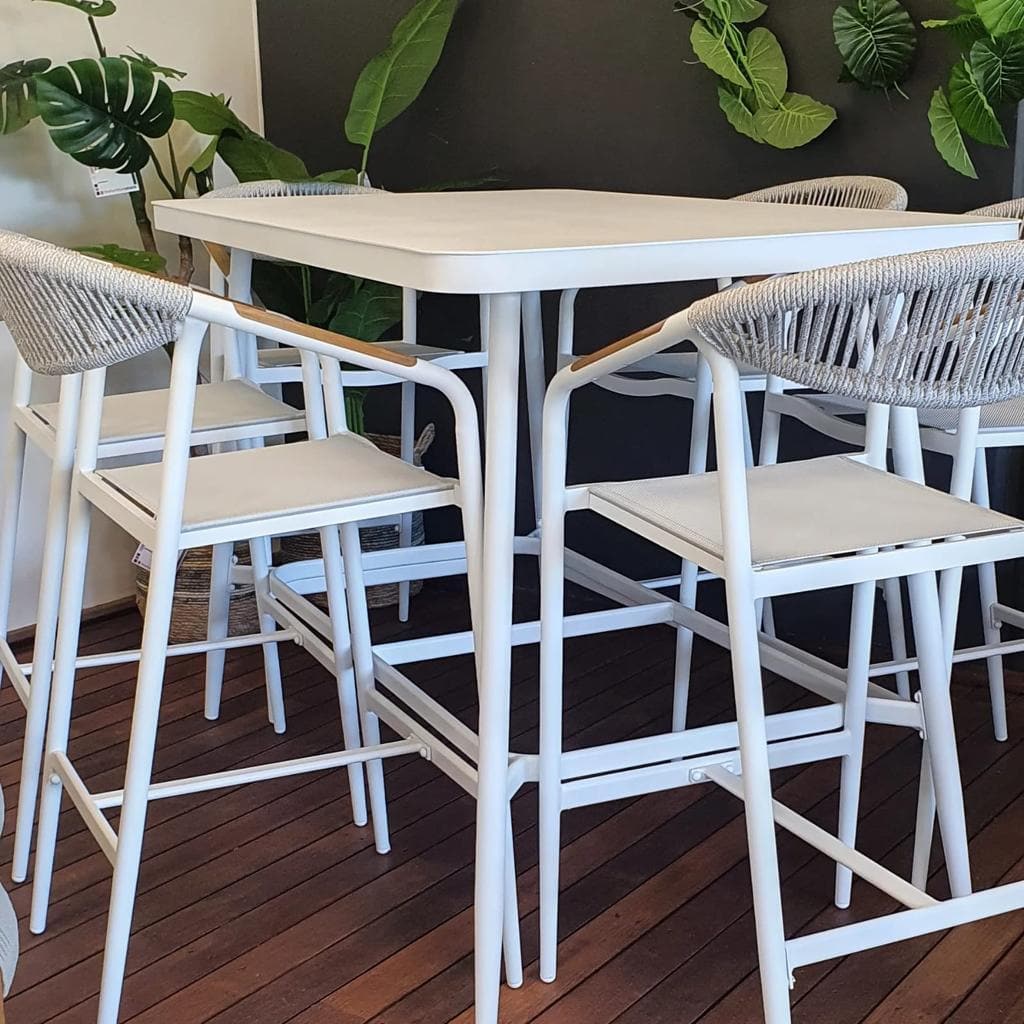 Amalfi Bar Stool in Artic White