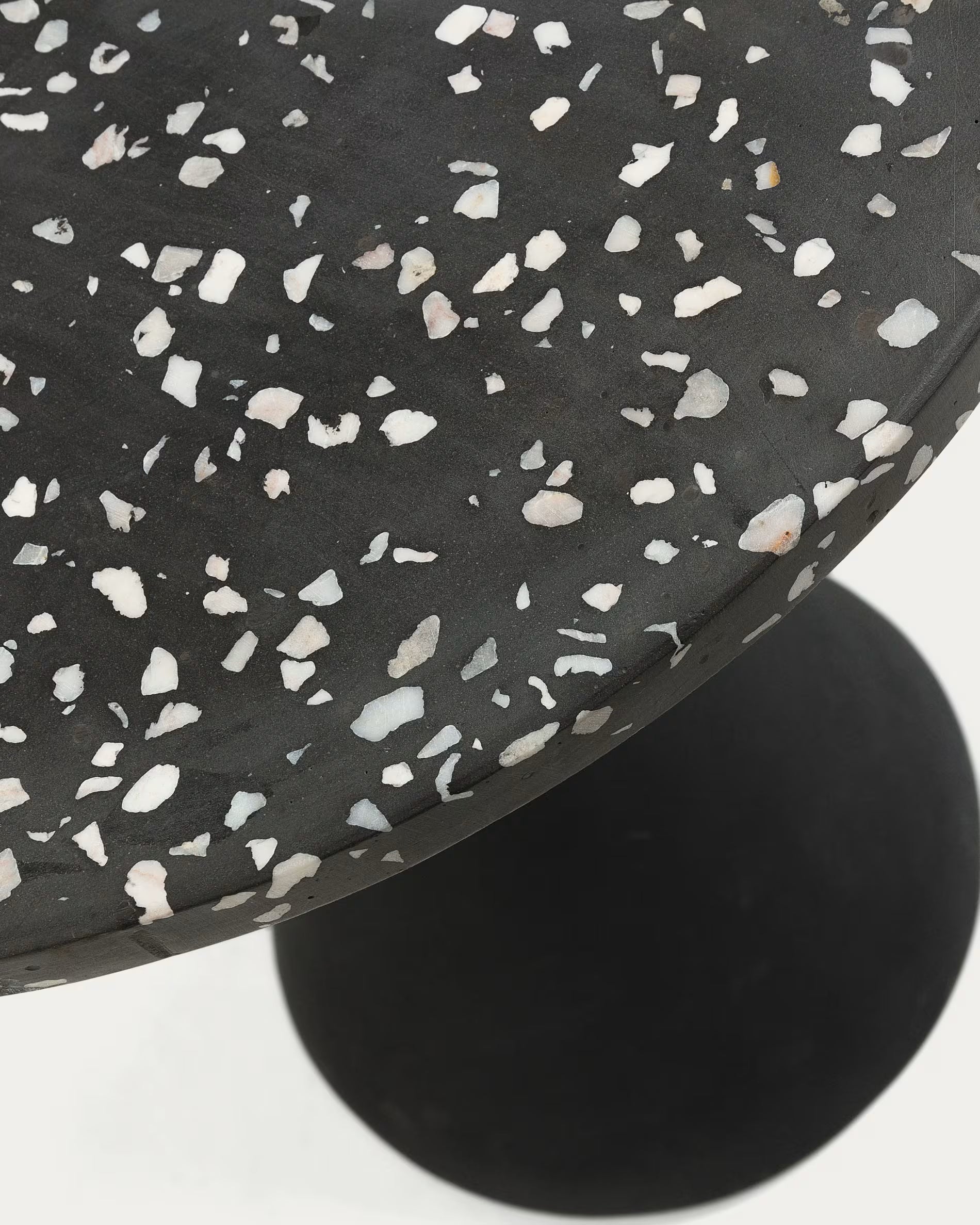 Delio Side Table
