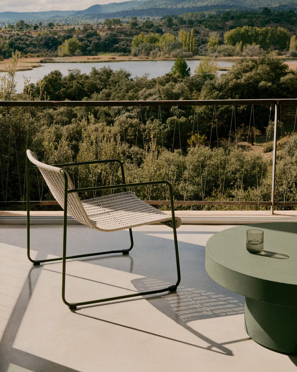 Poseidon Easy chair in Pumice